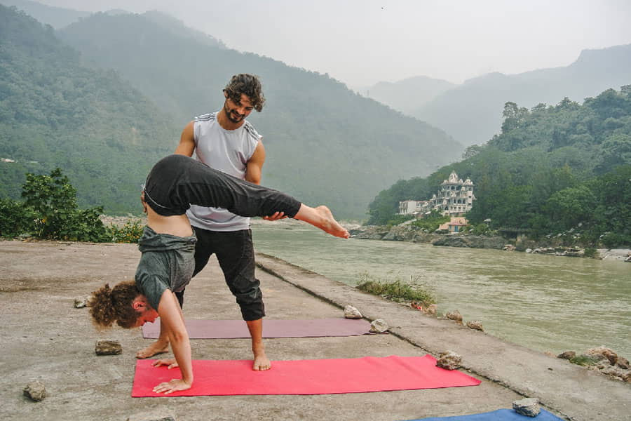 100 hour yoga ttc in rishikesh