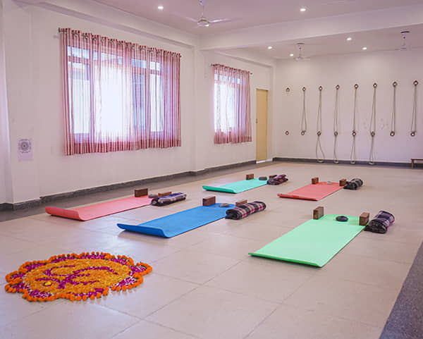 Yoga Teacher Training In Rishikesh